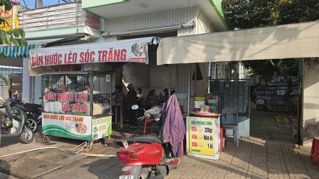 ​Thưởng Thức Bún Nước Lèo Sóc Trăng Chính Gốc Ngay Giữa Lòng Ninh Kiều, Cần Thơ